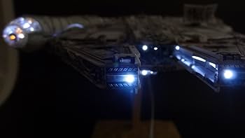 スター・ウォーズ ミレニアムファルコン 83号【模型 フィギュア】N &Kネット 71Fj6iwysdL._UF894,1000_QL80_.jpg